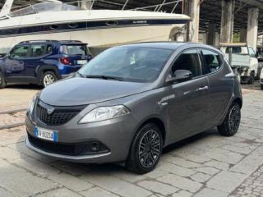 usato LANCIA Ypsilon