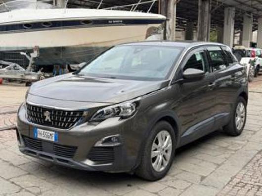 usato PEUGEOT 3008