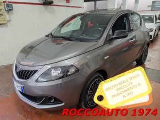 Ypsilon