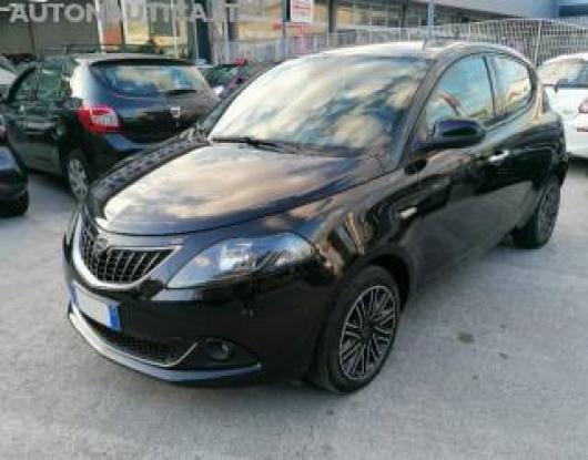 usato LANCIA Ypsilon