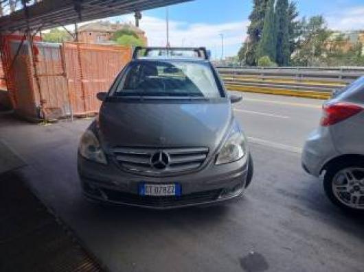 usato MERCEDES B 180