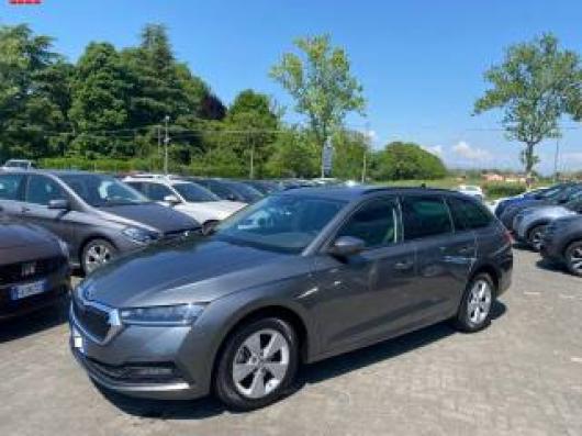 usato SKODA Octavia