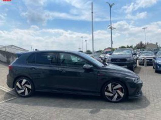 usato VOLKSWAGEN Golf