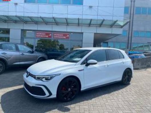 usato VOLKSWAGEN Golf