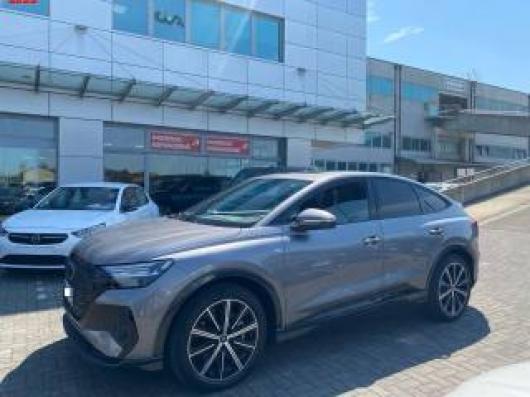 usato AUDI Q4 e tron