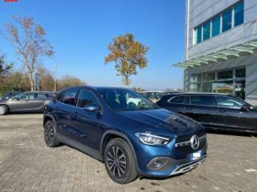 usato MERCEDES GLA 200