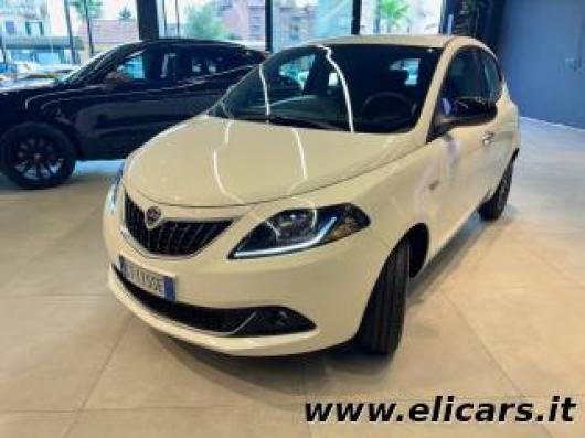 usato LANCIA Ypsilon