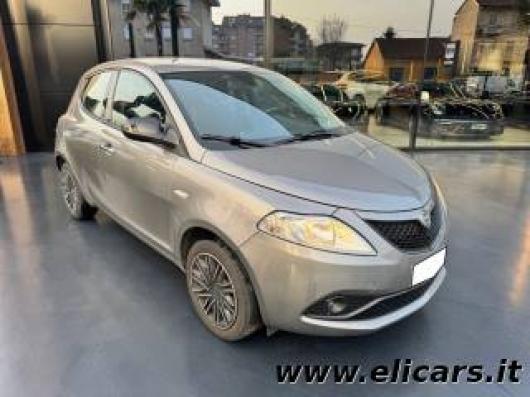 usato LANCIA Ypsilon