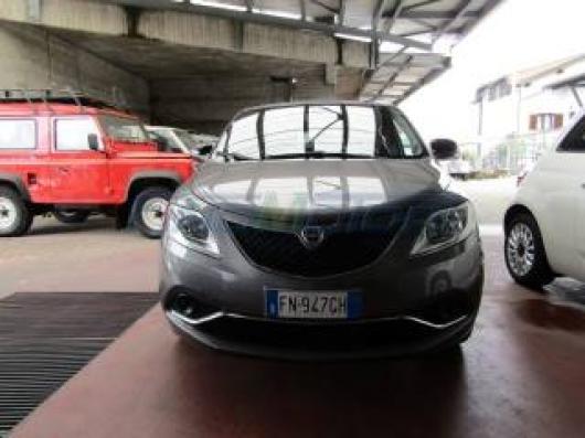 usato LANCIA Ypsilon