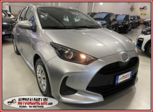 usato TOYOTA Yaris