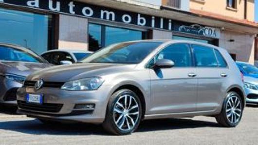 usato VOLKSWAGEN Golf
