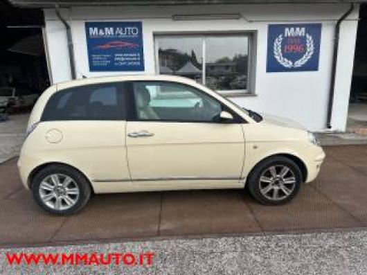 usato LANCIA Ypsilon