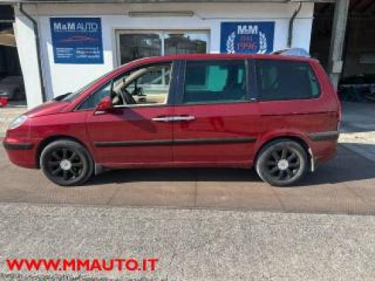 usato PEUGEOT 807
