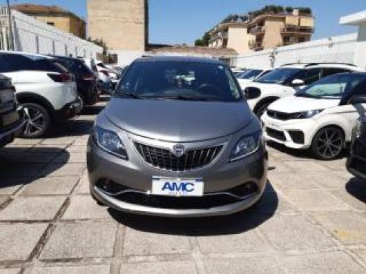 usato LANCIA Ypsilon
