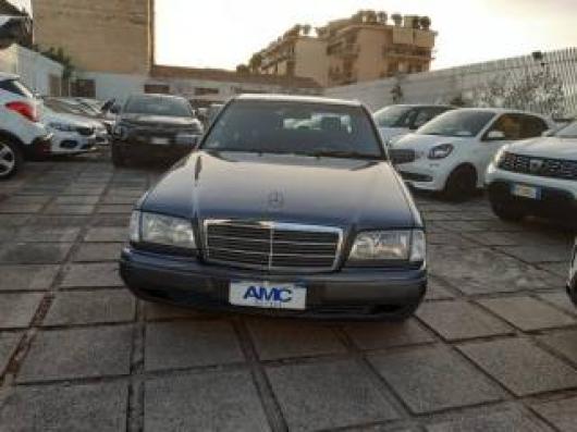 usato MERCEDES C 200