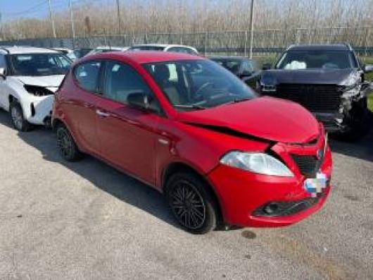usato LANCIA Ypsilon