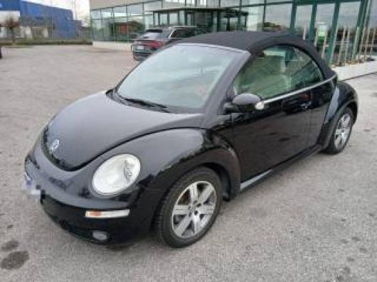 usato VOLKSWAGEN New Beetle