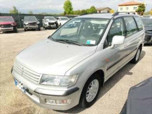 usato MITSUBISHI Space Wagon
