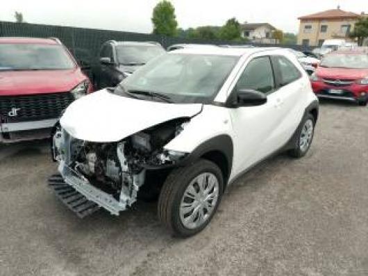 usato TOYOTA Aygo X