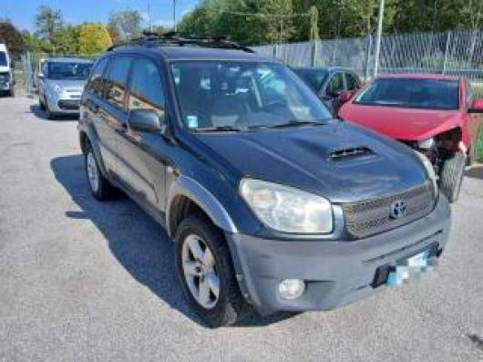 usato TOYOTA RAV 4