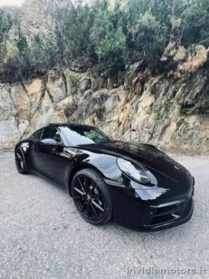 992