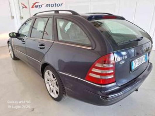 usato MERCEDES C 270