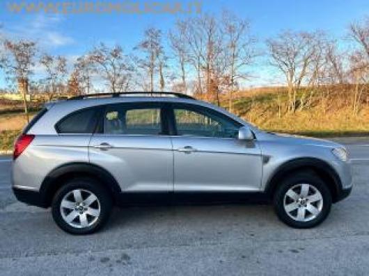 usato CHEVROLET Captiva