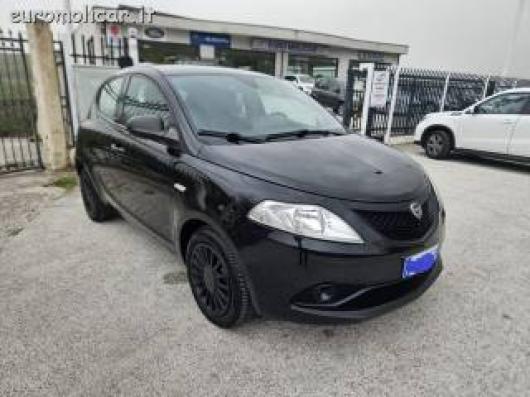 usato LANCIA Ypsilon