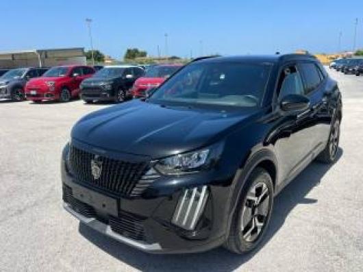 usato PEUGEOT 2008