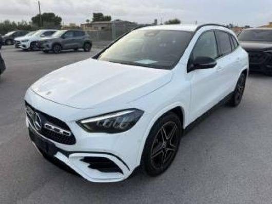 usato MERCEDES GLA 200