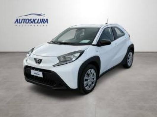 usato TOYOTA Aygo X
