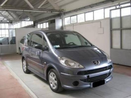 usato PEUGEOT 1007