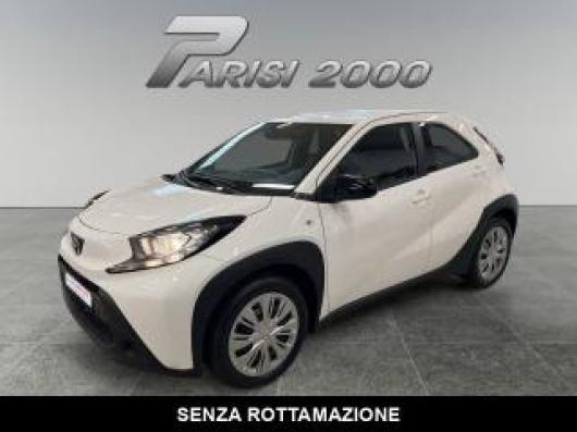 usato TOYOTA Aygo X