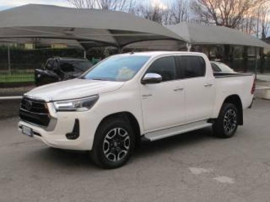 usato TOYOTA Hilux