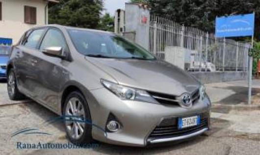 Auris