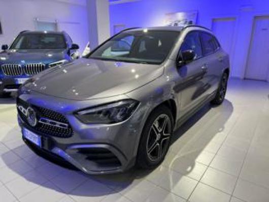 usato MERCEDES GLA 200