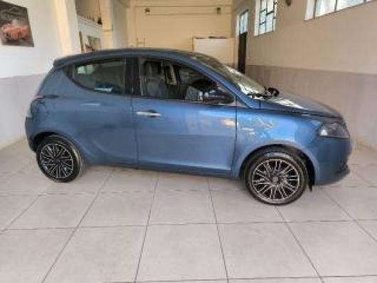 usato LANCIA Ypsilon