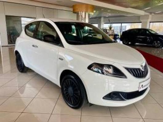 usato LANCIA Ypsilon