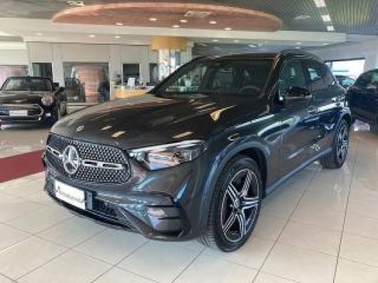 nuovo MERCEDES GLC 200