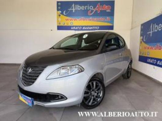 usato LANCIA Ypsilon