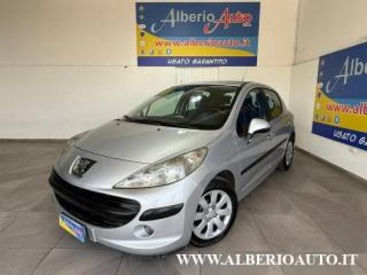 usato PEUGEOT 207