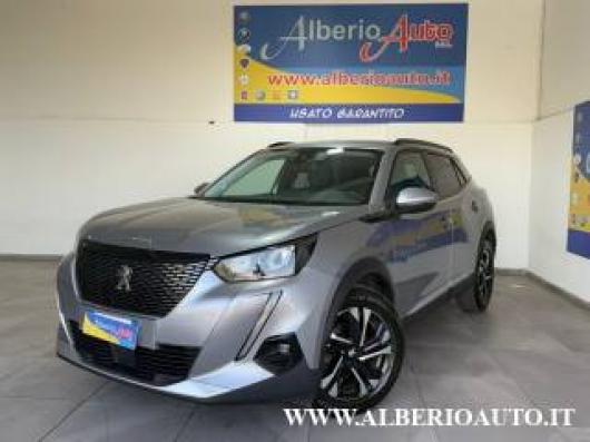 usato PEUGEOT 2008