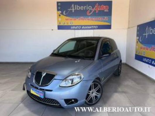 usato LANCIA Ypsilon