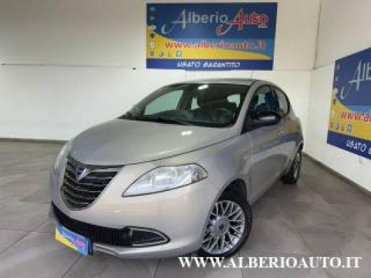 usato LANCIA Ypsilon