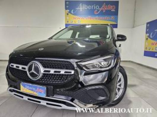 usato MERCEDES GLA 200