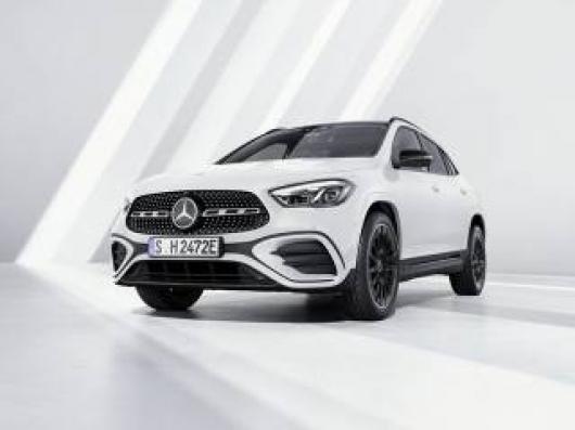 usato MERCEDES GLA 180