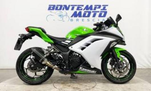 usato KAWASAKI Ninja 300