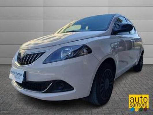 Ypsilon
