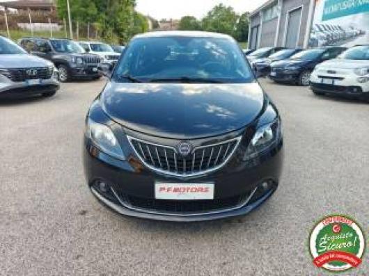 usato LANCIA Ypsilon