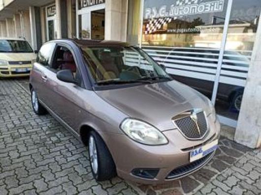 usato LANCIA Ypsilon